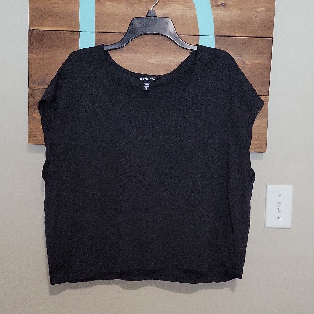 Athleta Black Short Sleeve Women's Tee Size Xl